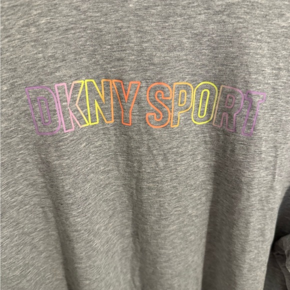 DKNY Sport Gray and Pink T-Shirt - Picture 4 of 6